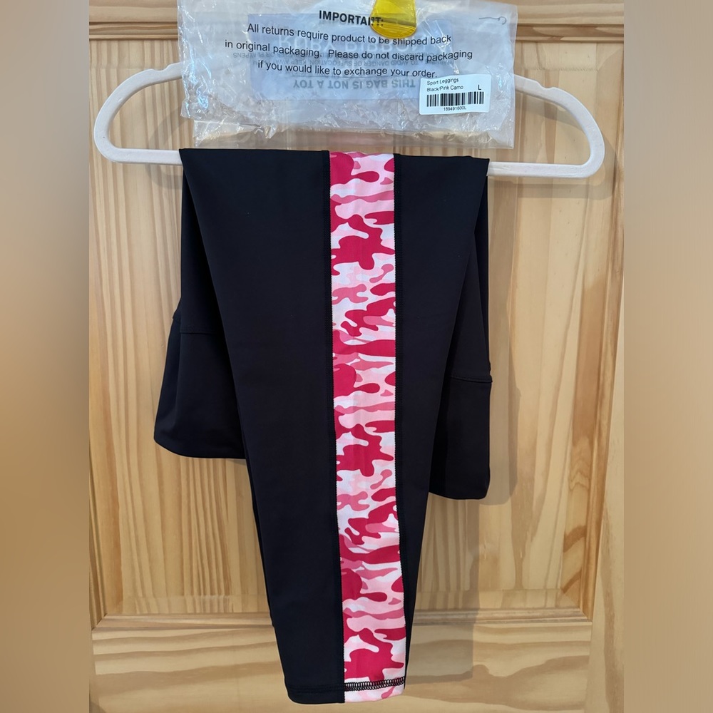 Ruby Ribbon cropped sport leggings